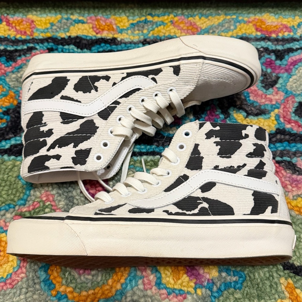 VANS High Top Sneakers - Corduroy Cow Print - Picture 5 of 7